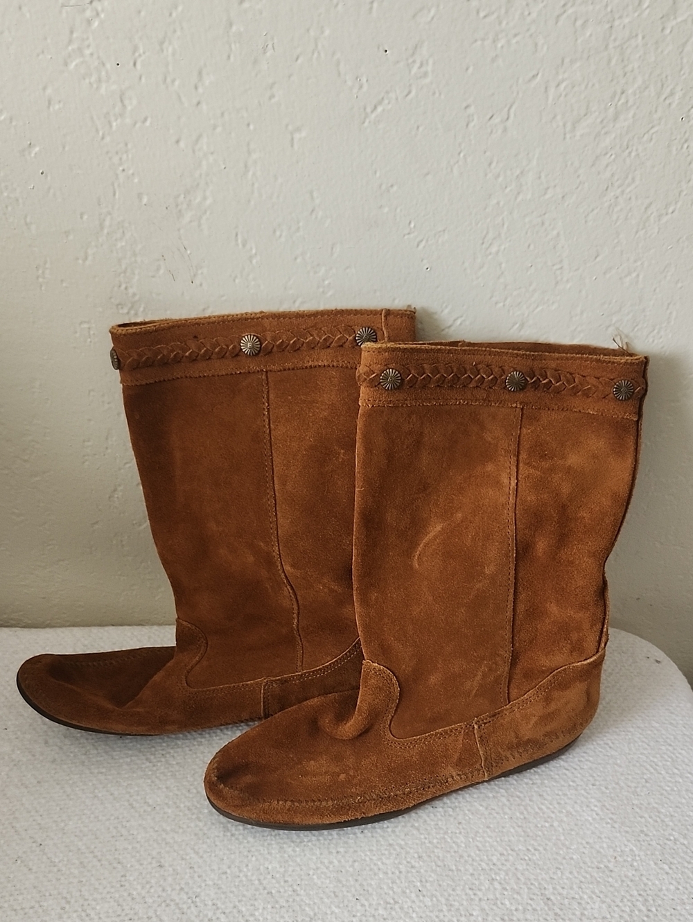 Vintage Minnetonka Suede Mid-Calf Moccasin Boots - Braided Studded Collar Sz 10